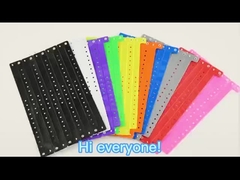 Επεξεργασμένα βραχιόλια από βινύλιο PVC