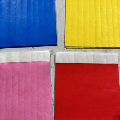 Αδιάβροχο Προσαρμόστε το γεγονός Tyvek Χάρτινα βραχιόλια ανθεκτικό κλείσιμο για εύκολο έλεγχο