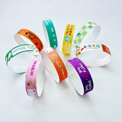 Ασφάλεια Αλληλουχική αρίθμηση Barcoding Tyvek Χάρτινα βραχιόλια για διαρκή και προσαρμόσιμα γεγονότα